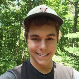 Meet your Posher, Dylan